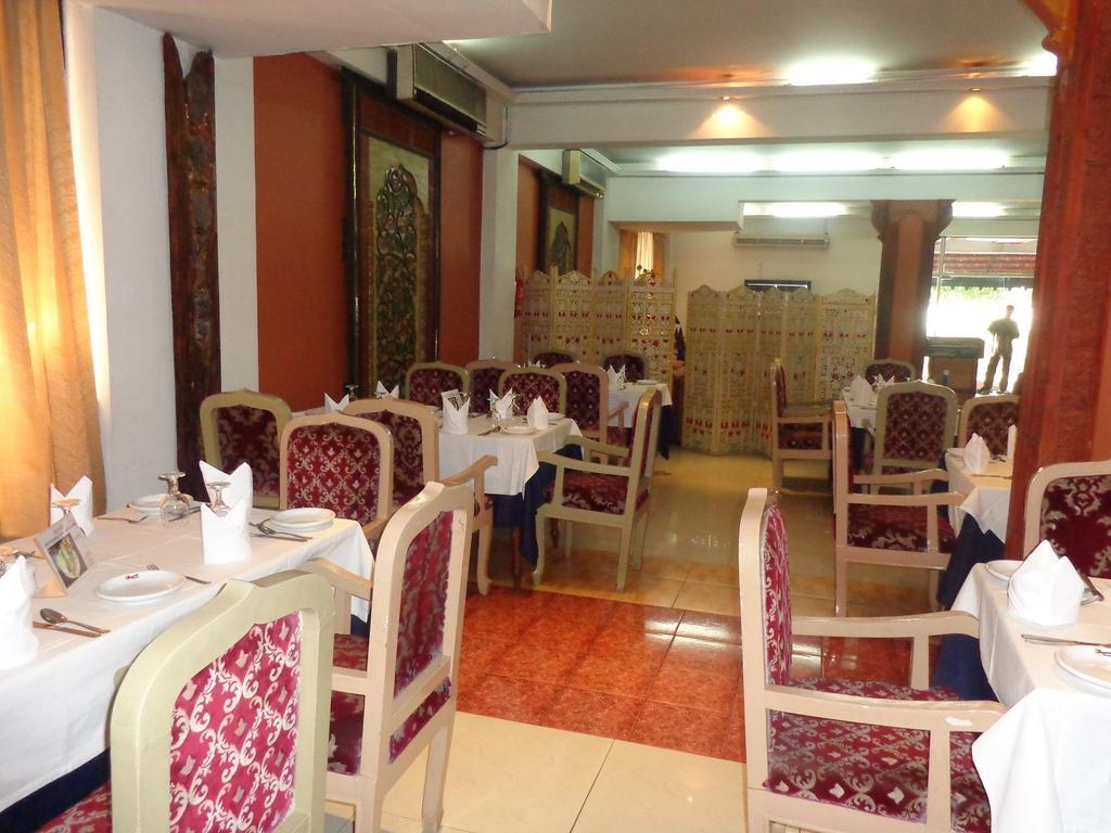 Summer Palace Hotel - Diplomatic Enclave Area Dhaka Eksteriør billede